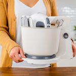 Batidora de Mano y Pedestal Oster 04